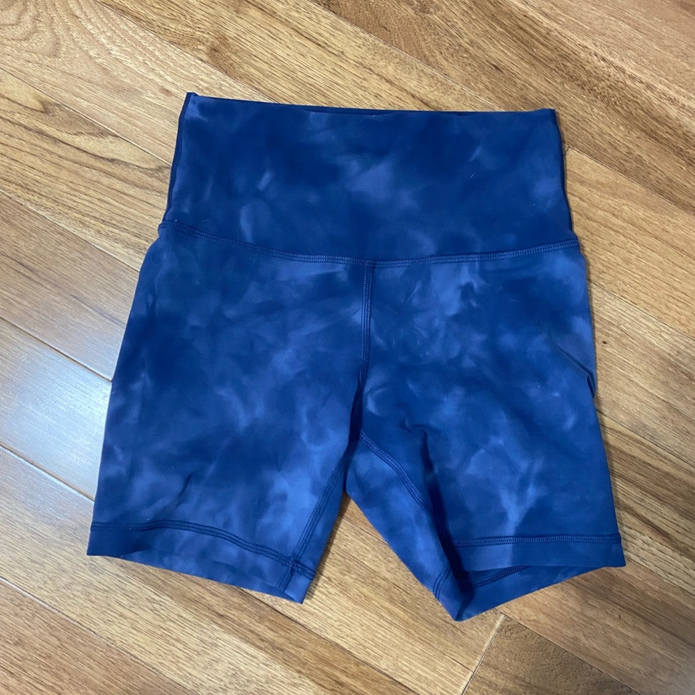 Lululemon biker shorts